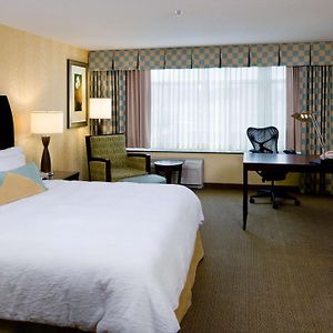 Junior King Suite Seating Area